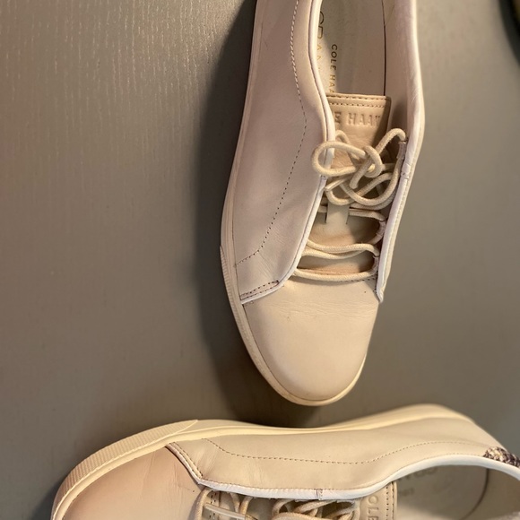 Ivory white shoes - Picture 5 of 5